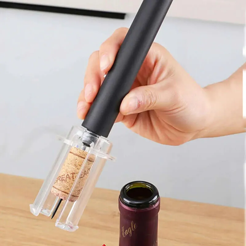 Corkscrew có thiết kế nhỏ gọn, ứng dụng áp suất không khí để mở nút chai