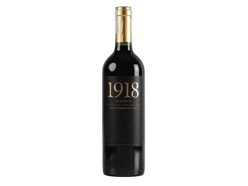 1918 Classic Cabernet Sauvignon trẻ trung, dễ uống với hương cherry và dâu tây tươi mát