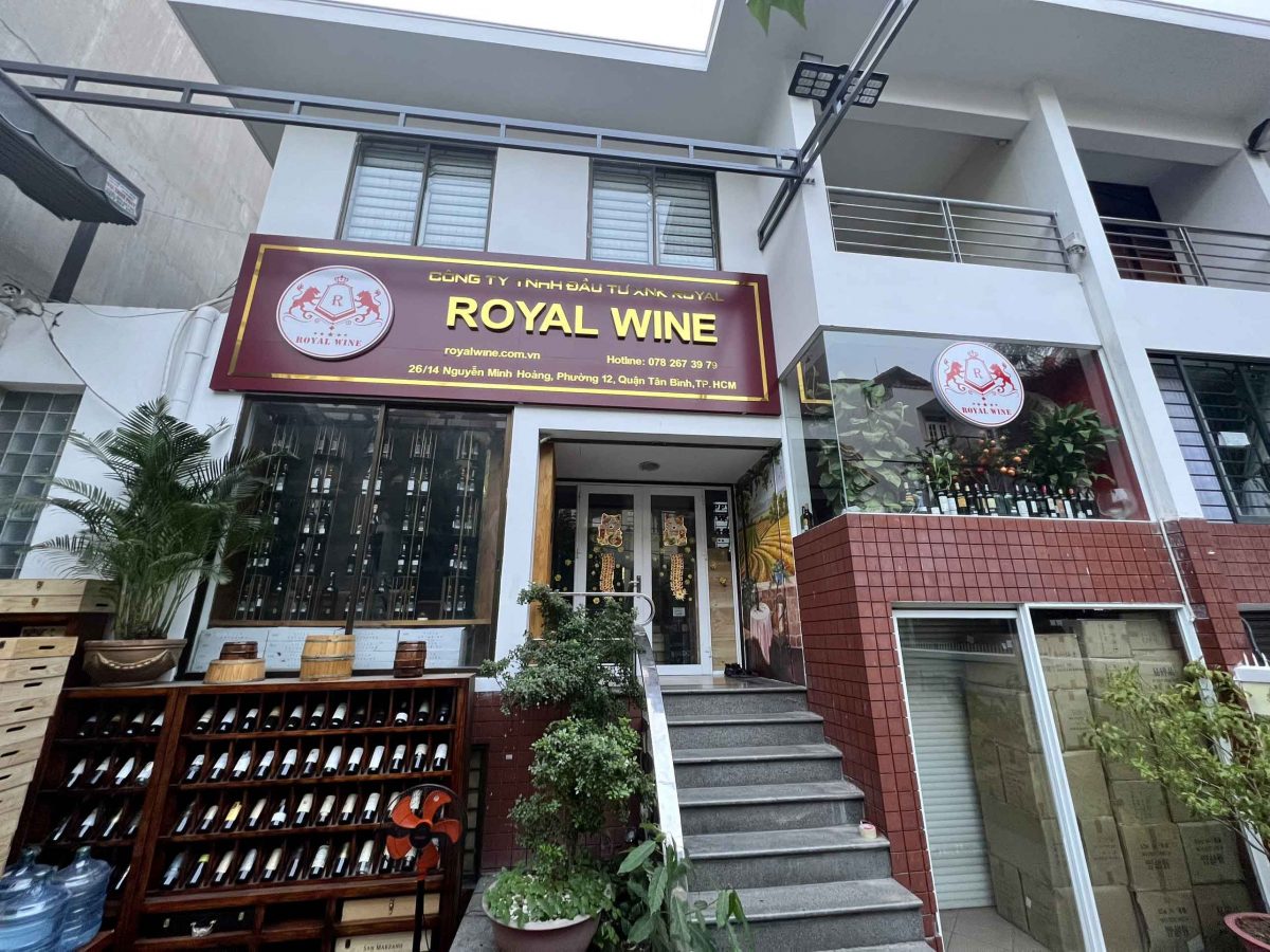 Royal Wine