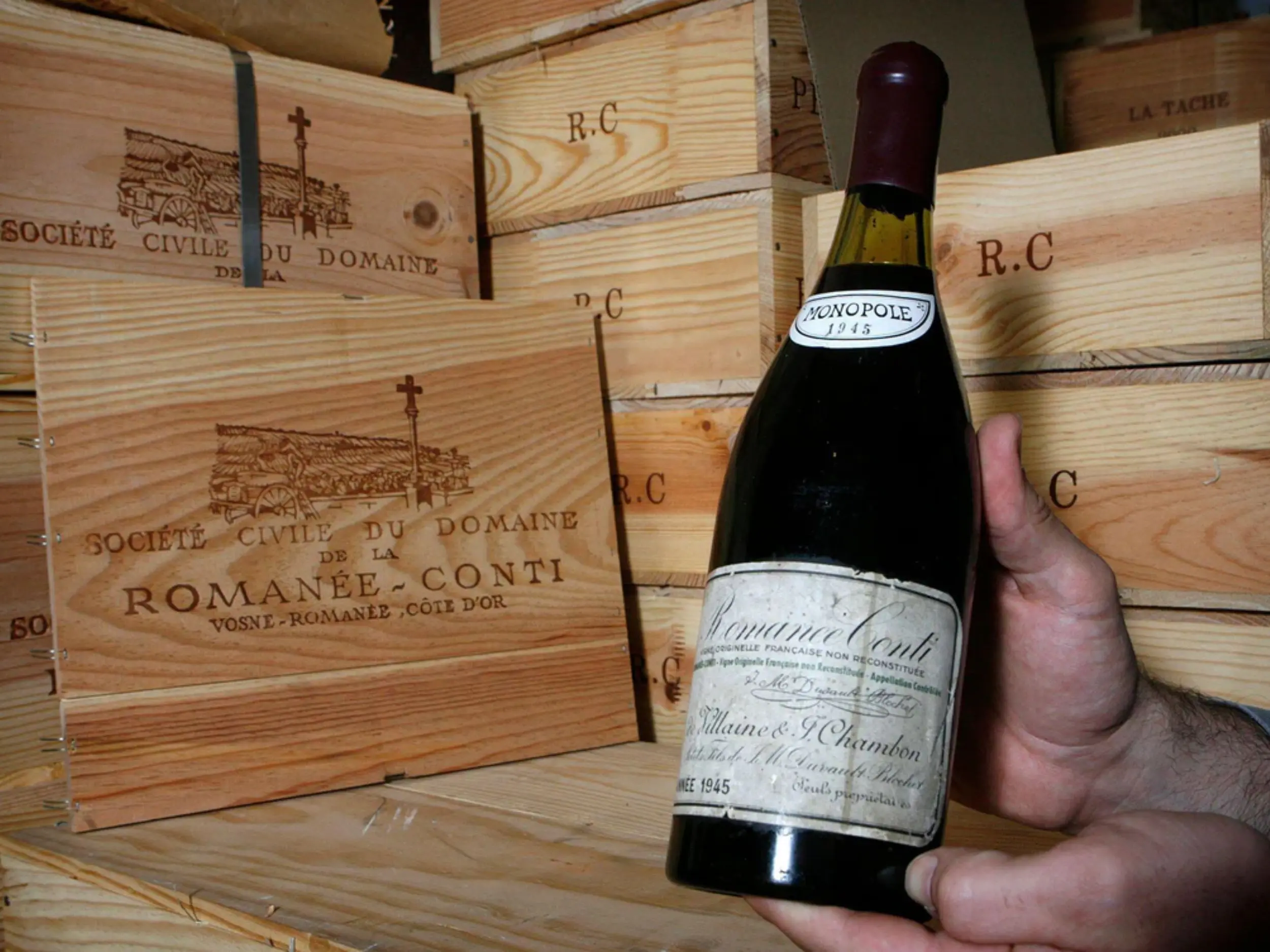 Romanée-Conti 1945 được xem là chai rượu vang Pháp đắt nhất từng được bán ra công khai
