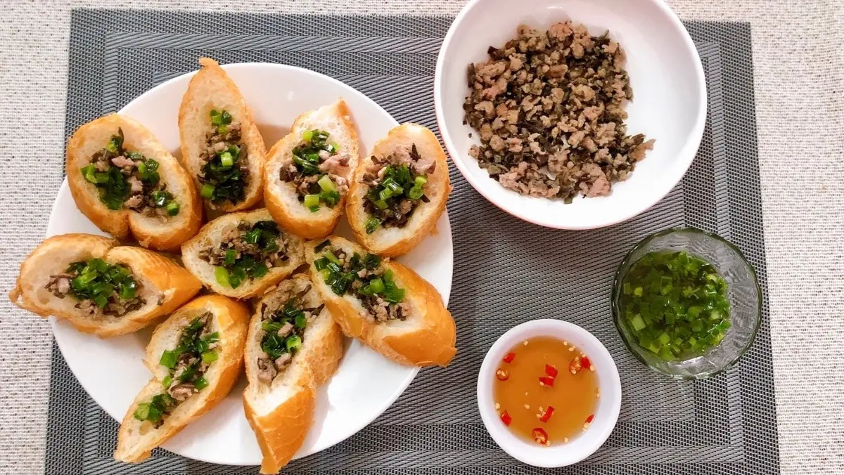 Bánh mì hấp thịt xay vừa ngon miệng, vừa bổ dưỡng, lại rất dễ làm