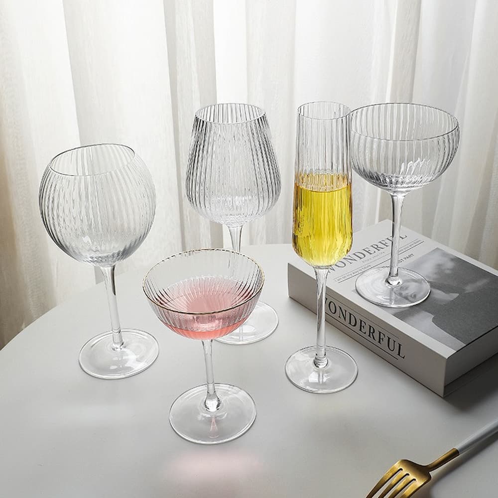 Bộ ly rất phù hợp với những gia chủ thích thưởng thức cocktail 