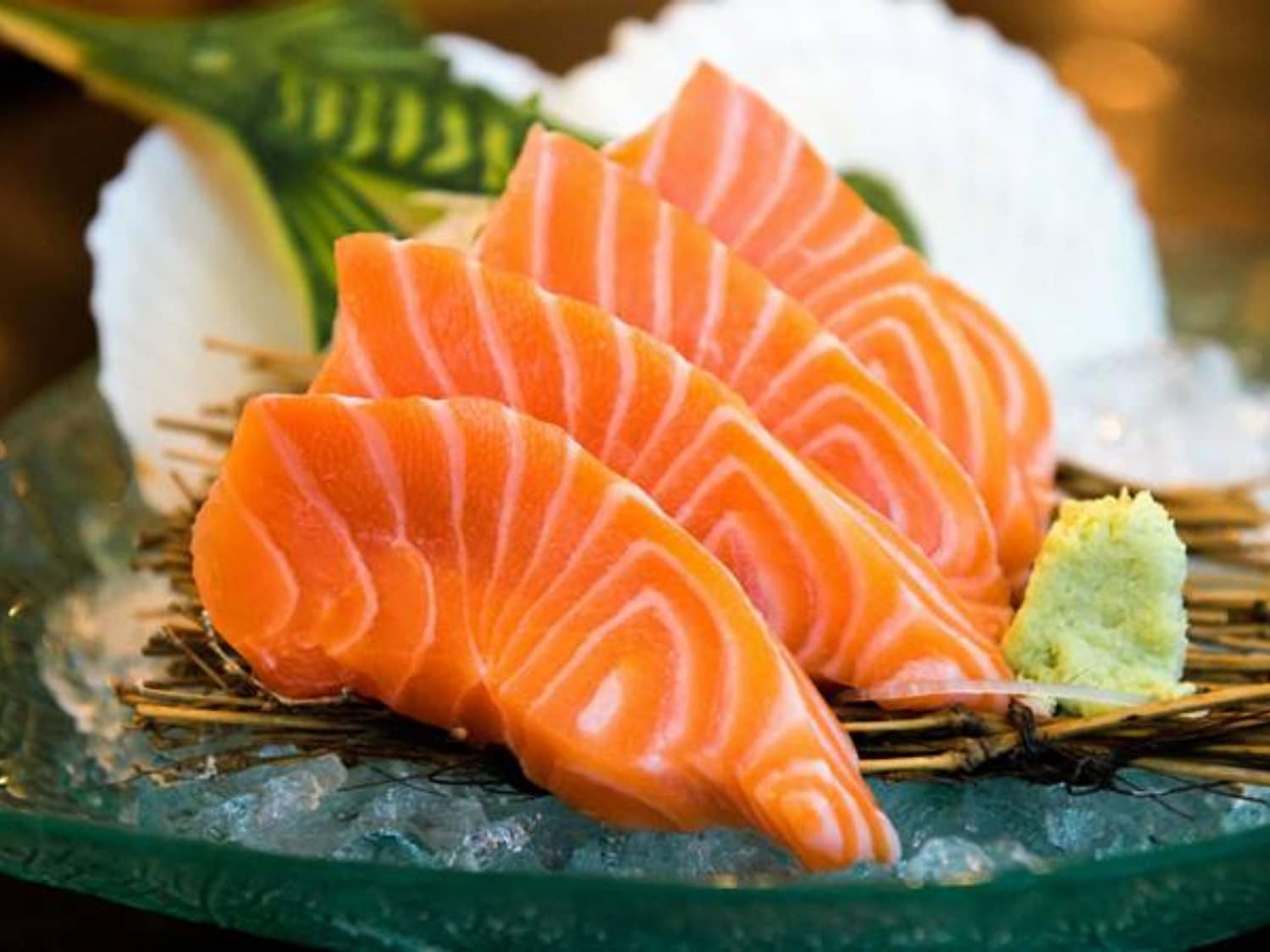 Sashimi cá hồi