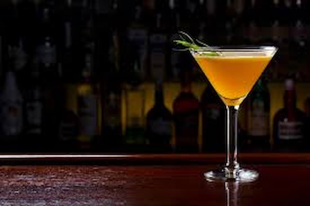 Peachy Keen là phiên bản cocktail nhẹ nhàng, mang phong cách trà trái cây hiện đại