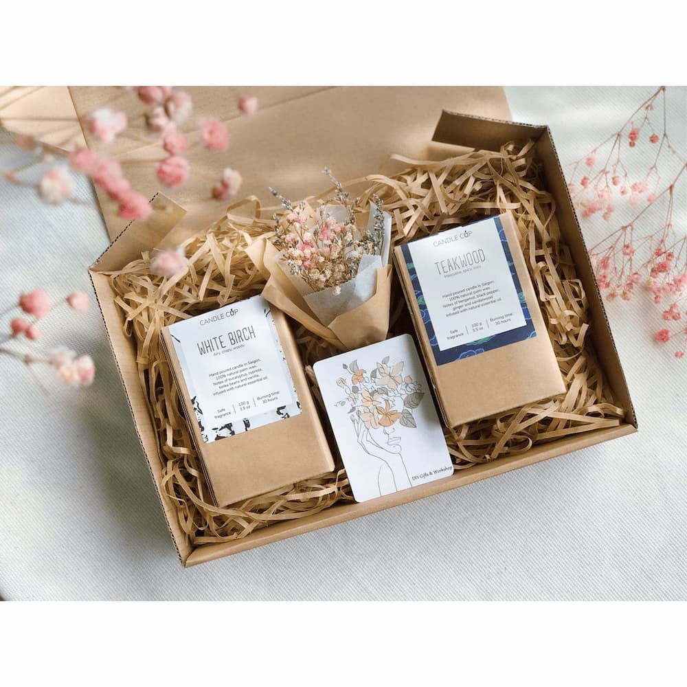 Nến thơm giúp không gian sống trở nên dễ chịu và ấm áp hơn