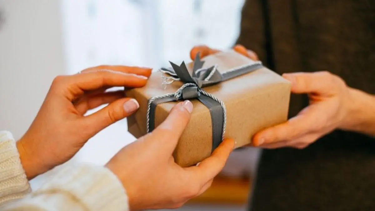 Những món quà handmade luôn mang đậm tính cá nhân, chứa đựng tình cảm và sự quan tâm chân thành