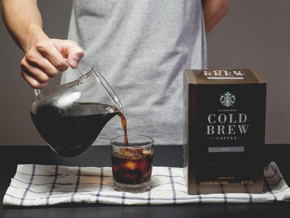 Tặng bạn trai sinh nhật set đồ uống tại nhà
