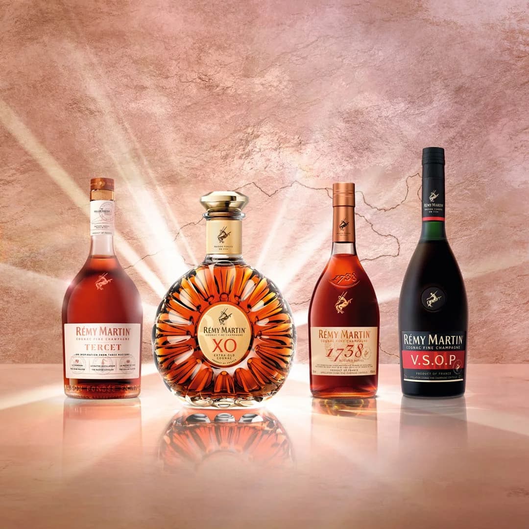 Rượu cognac đẳng cấp với cấu trúc mượt mà và hương vị phong phú