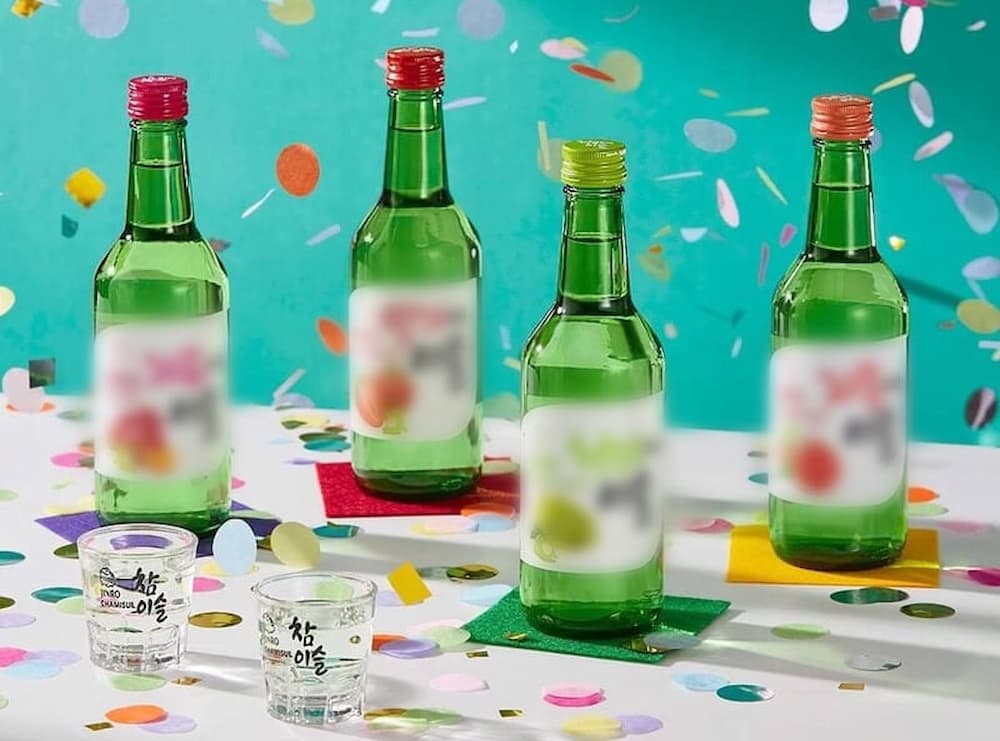 Soju bản trái cây đang được rất nhiều người ưa chuộng