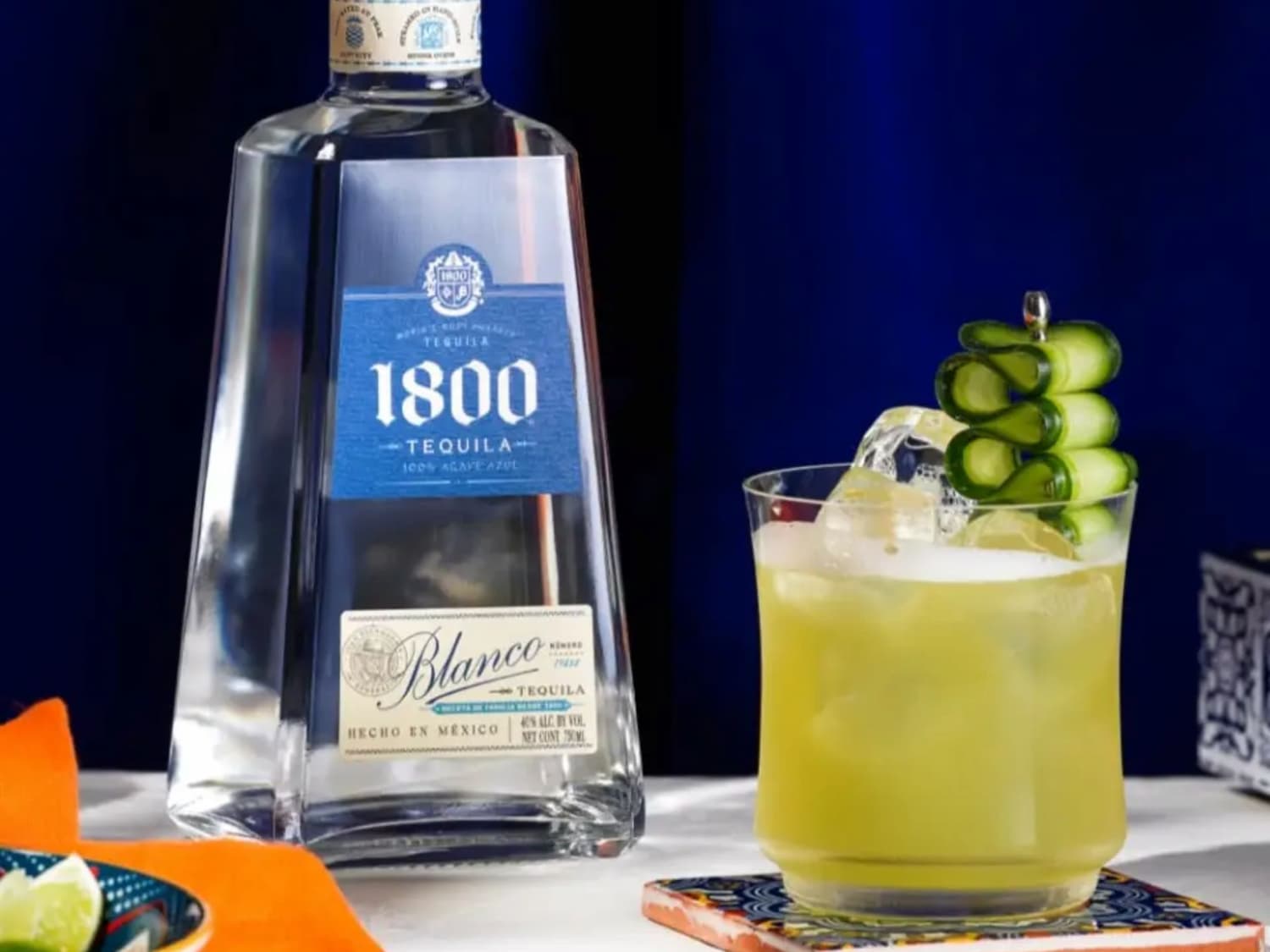 Tequila Blanco là loại tequila không ủ hoặc ủ trong thời gian rất ngắn