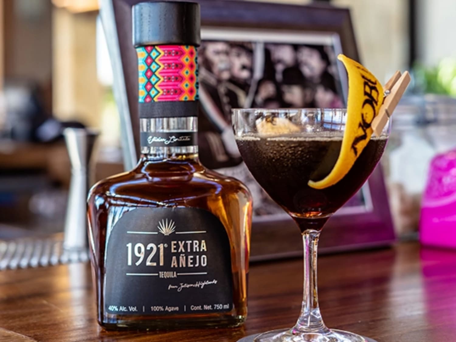 Extra Añejo là dòng tequila được ủ trên 3 năm, đại diện cho phân khúc cao cấp