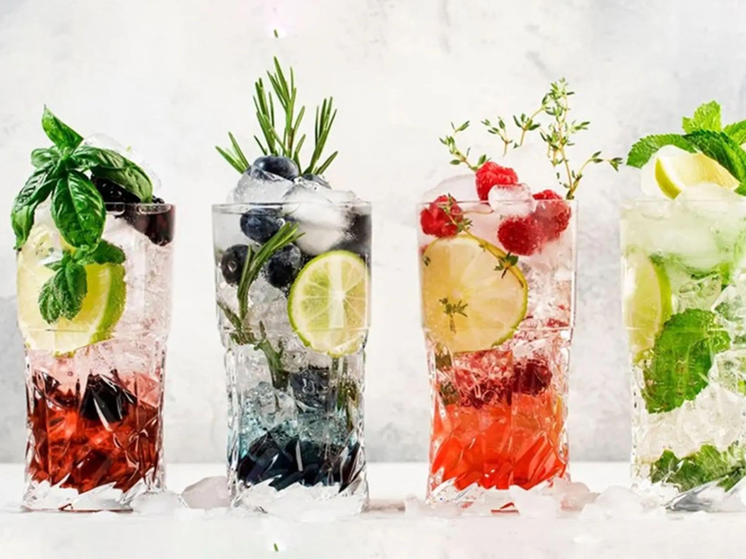 Mocktail có cồn nhẹ là phiên bản giảm nồng độ của cocktail truyền thống