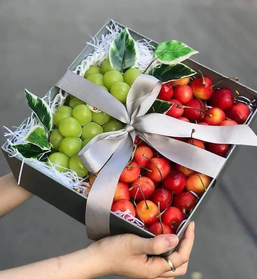 Thùng trái cây tươi rất phù hợp để làm quà tặng tân gia