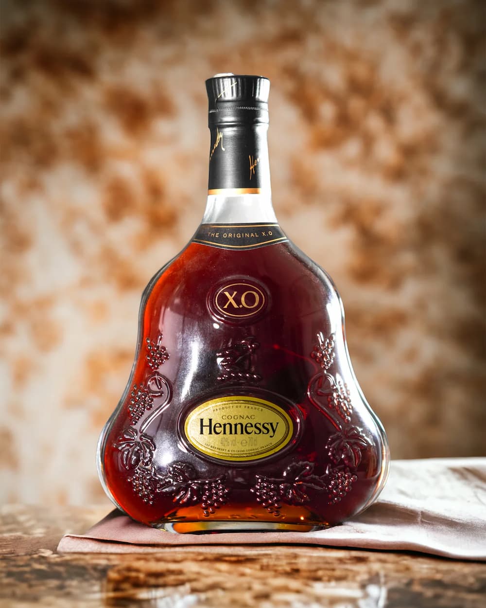 Thương hiệu cognac hàng đầu với phong cách hài hòa, dễ tiếp cận